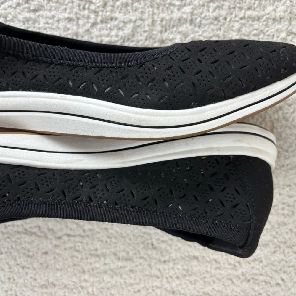Clarks Shoes Womens 11W Black Breeze Roam Perforated Slip On Casual Comfort Flat